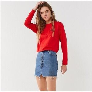 UO Urban Renewal Remade Levi's Notched Denim Mini Skirt Cut Off Dark Wash M‎ NWT